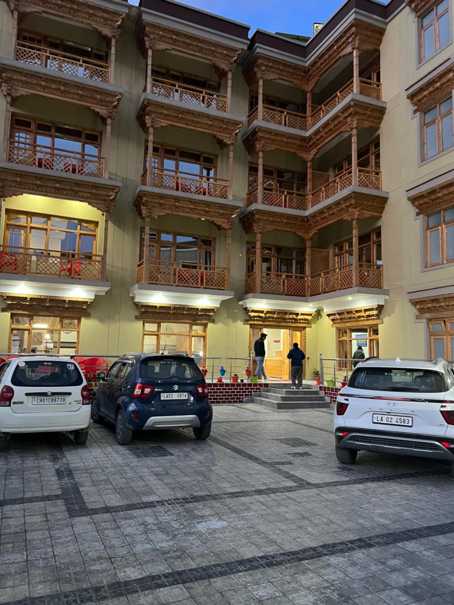 The Nangsay Hotel Leh Kültér fotó
