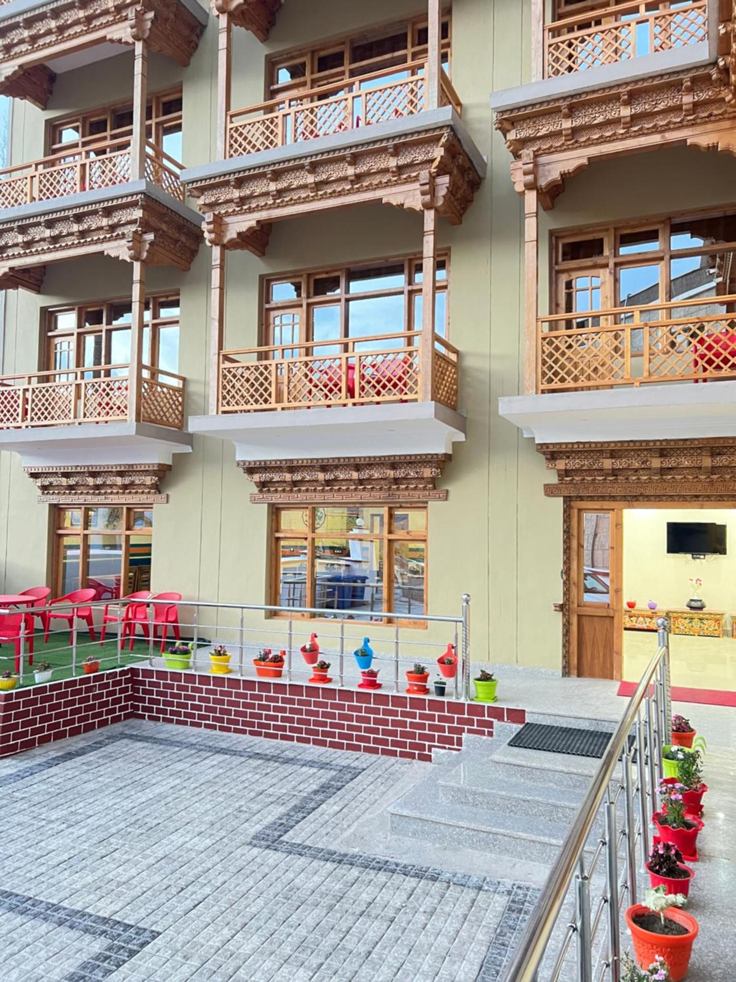 The Nangsay Hotel Leh Kültér fotó